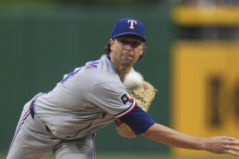 Jacob deGrom flirts with a perfect game, then a no-hitter with the Rangers