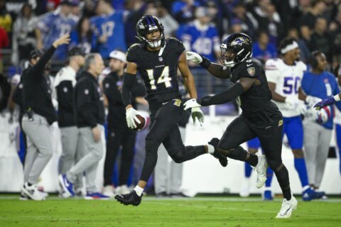 Ravens pick up safety Kyle Hamilton’s 5th-year option, will not pick up center Tyler Linderbaum’s