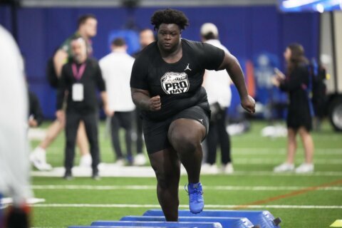 Bucs rookie Desmond Watson, at 464 pounds, tops list of the NFL’s heaviest players