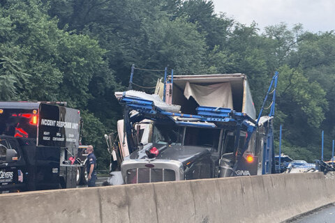 Truck crash, fuel spill on I-495 wrecks morning traffic in Maryland
