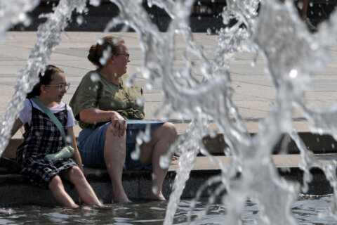 Extreme Heat Alert in effect as cooling centers open in DC