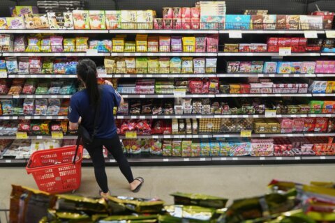 Md. lawmaker’s bill would require large retailers to post tariff costs