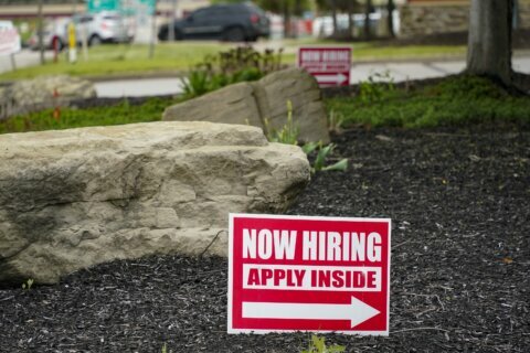 Arlington Co. aims to tamp effects of federal workforce cuts; Youngkin says ‘Virginia is booming’