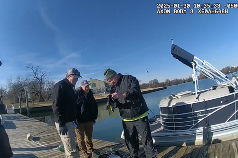 WATCH: Body camera video shows scope of recovery effort after deadly crash near Reagan National